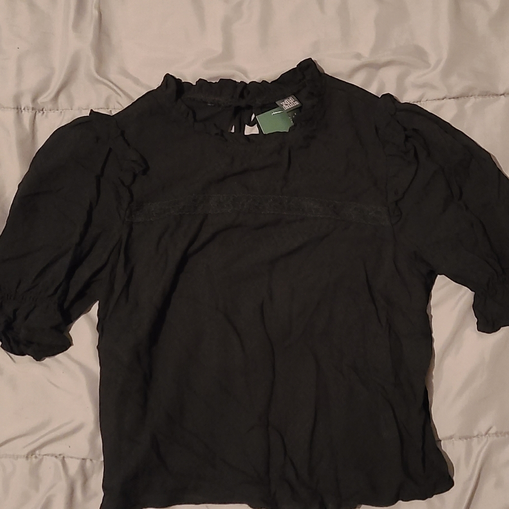 Women's Flowy, Ruffles Cropped Blouse